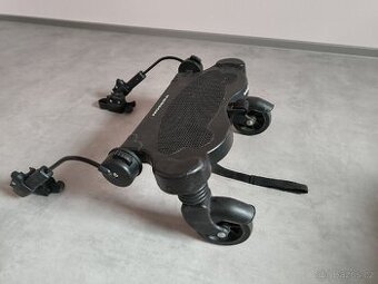 Stupátko/skejtík za kočárek