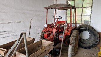 Nosič zemědělského nářadí RS 09