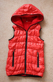 Dětská vesta s kapucí 122-134