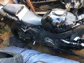 Prodam silne bouranou honda cbr 1000rr sc57