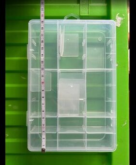 Velký plastový box - organizér, transparentní.