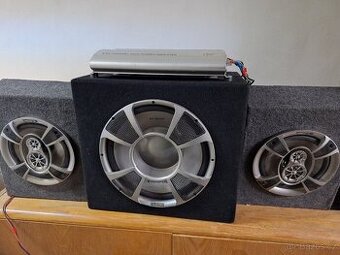 Zesilovač + reproduktory Blaupunkt