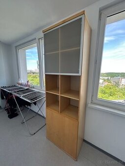 Knihovna Ikea