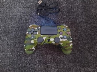 Maskáčový zelený PS4 ovladač