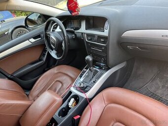 Audi Allroad 3.0 TDi 176 KW 2012 tažné