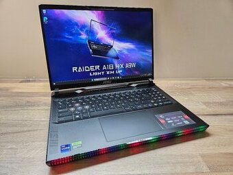 16" 240HZ 2K_MSI RAIDER GE68HX_i9-14900HX_32GB_RTX 4060 8GB