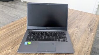 ASUS ZenBook UX430U – i7, 16 GB RAM, SSD, Nová baterie