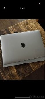 MacBook Air M1 bez displaye