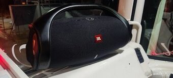 JBL Boombox 2
