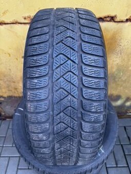 Zimní pneumatiky Pirelli 215/55/17
