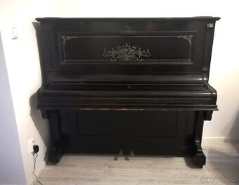 Pianino/klavír Koch a Korselt z roku 1900
