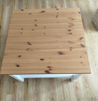 Konferenční stolek(stůl) IKEA Hemnes