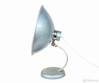 Industriální lampa
