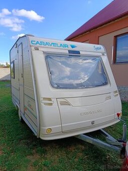 Karavan Caravelair Corail 330 pro 4 osoby