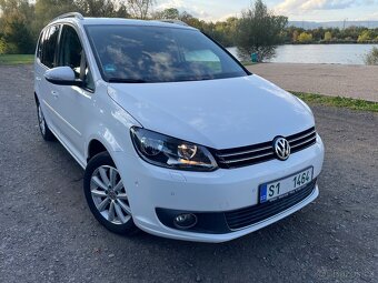 VW Touran Highline 2.0TDi DSG - 1