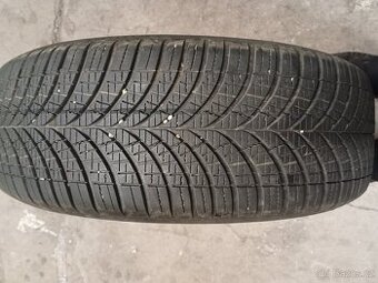 215/60r17