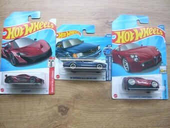 AUTÍČKA HOT WHEELS
