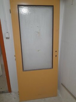 Daruji za odvoz dveře 80cm, levé