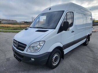 MB Sprinter 2.2 CDi 120 kW L2H2 2013 po servisu