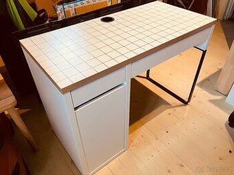 Psací stůl Ikea Micke bílá/antracit