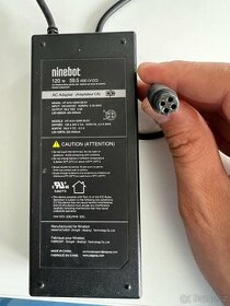 Adaptér Ninebot HT-A10-120W-59,5V