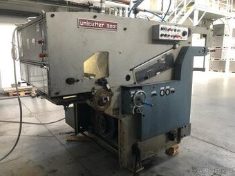 Vysekávací a řezací stroj na papír TMZ Unicutter 5001