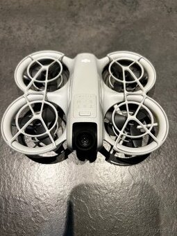 DJI NEO