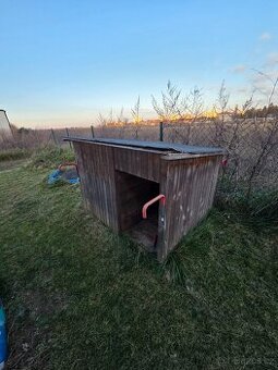 Prodám psi boudi použitá