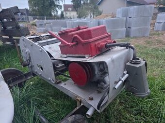 Stavební vrátek, naviák