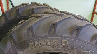 Traktorové pneu 16,9 R34