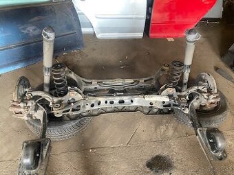 ZADNÍ NÁPRAVA SUPERB III