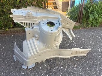 Hyundai Kona (lze i na electric)levý podběh