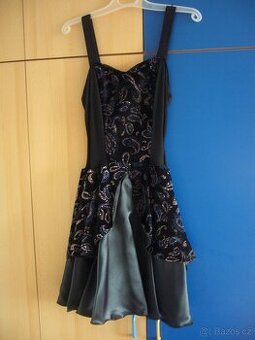 Prodám dámské plesové šaty
