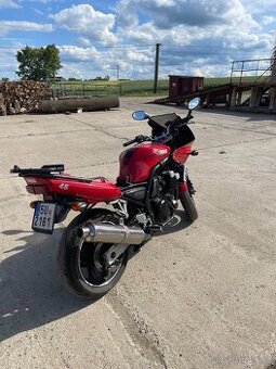 Yamaha Fazer 600 - 1