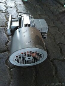Elektromotor ZSE Mez Mohelnice
