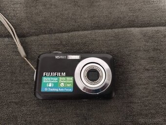Digitální fotoaparát Fujifilm JV250