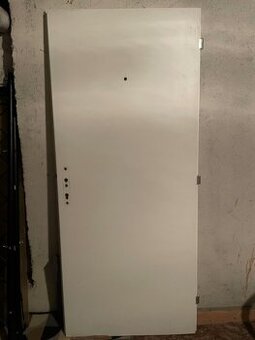 Prodám vchodové dveře levé bílé 850 x 1950 mm