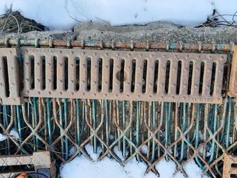 7 Litinový rošt, můstkový rošt 120 mm x 500 mm