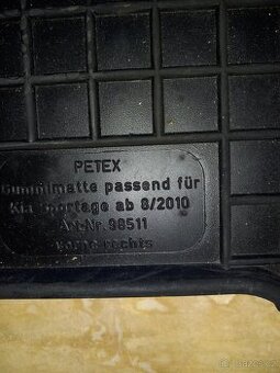 Gumové  koberečky  na  Kia  sporttage