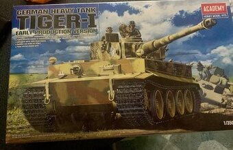 Model tanku Tiger I – Academy 1:35 (neotevřený)