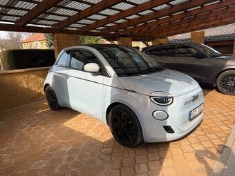 Fiat 500e cabrio.bat.42kWh.max.La Prima TOP STAV