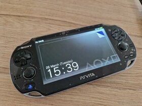 PlayStation Vita OLED, PS VITA PCH-1104 TOP