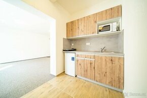 Pronájem, Byty 1+kk, 29 m2 - Zlín - Prštné, ev.č. 04746082