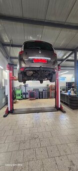 Dvousloupový automobilový zvedák JCR do 5T