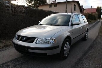 Volkswagen Passat 1,8 20V 92KW, DIGI-KLIMA,Tažné zařízení