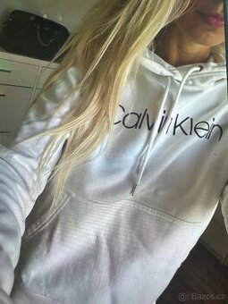 Mikina calvin klein Bílá