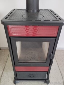 Krbová kamna litinová s výměníkem 12,5kw