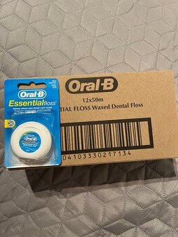 12 ks Oral-B Essential floss
