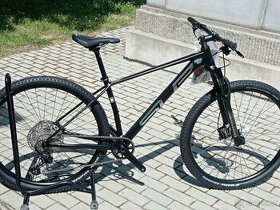 29" Superior XP 909 black/chrome, SLEVA 6000,-Kč