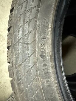 Prodám nokian wr snowproof p 245 45 r18